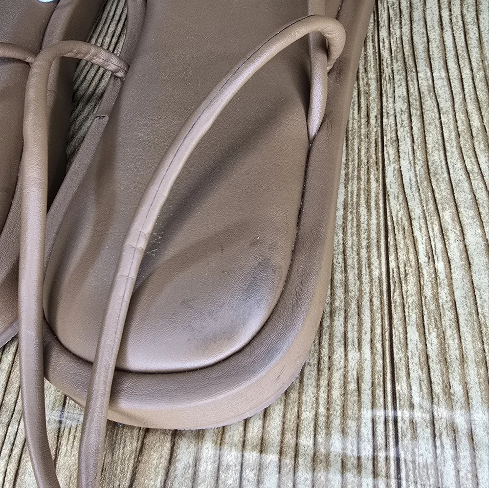 American Eagle Outfitters Brown Gladiator Sandals Size 10‎